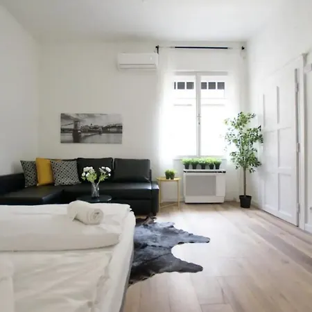 Apartament Standard By Hi5 - Rákóczi 23 *